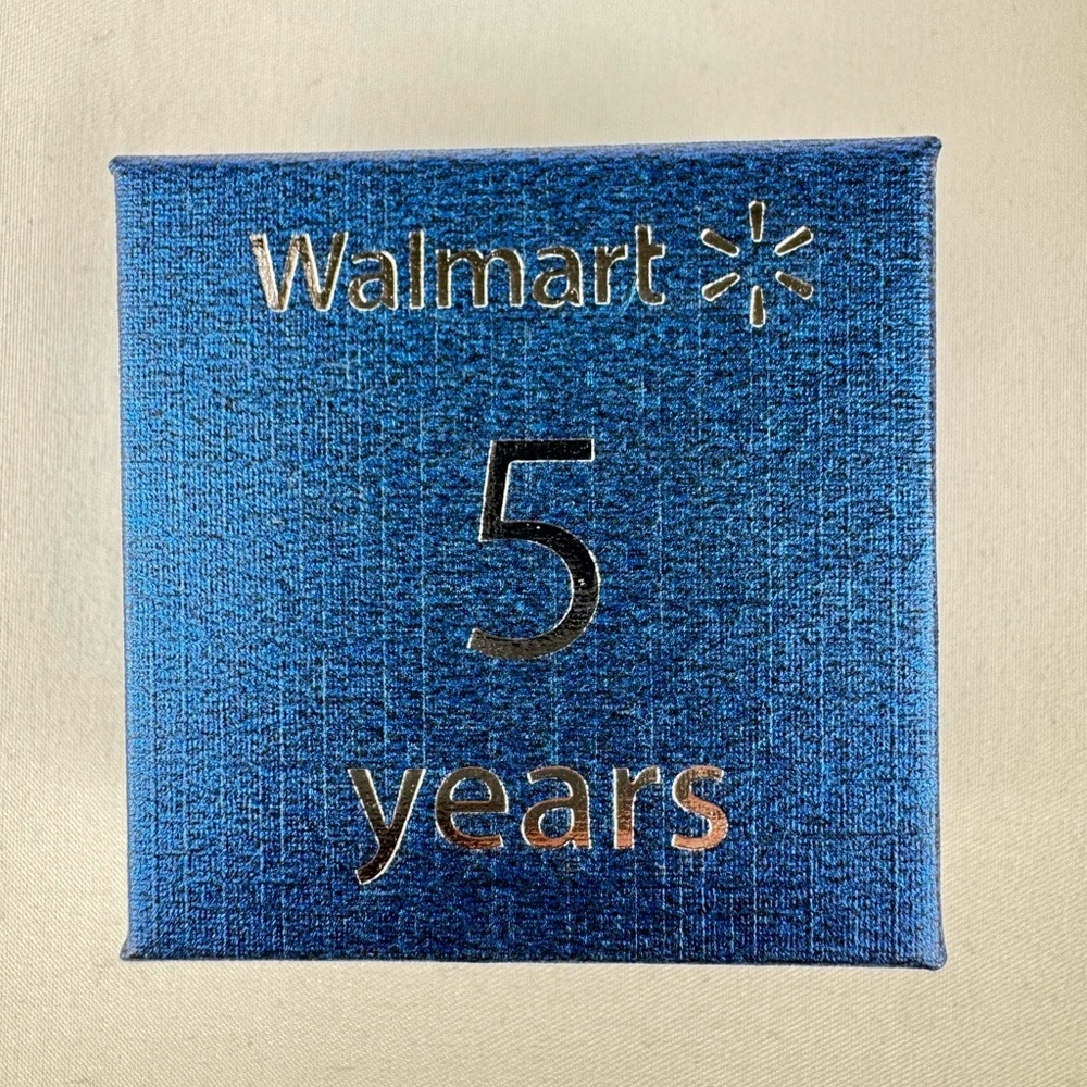 NWT Walmart Official Employee 5 Year Pin - Picture 3 of 3